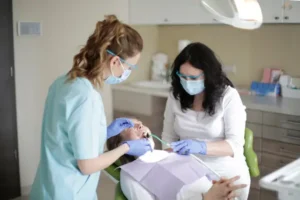 العلاجات المنزلية لآلام الاسنان
